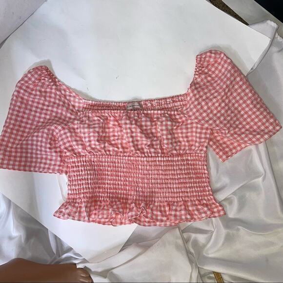 New BCBGeneration Smocked Gingham Top SZ L pink and white NWT checkered - Picture 8 of 14